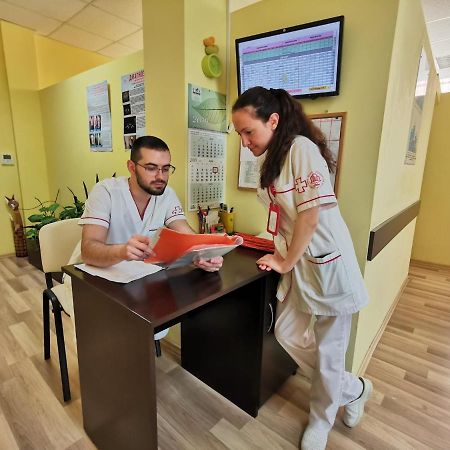 Hotel-Clinic Dr. Gechevi Павел-Баня Екстер'єр фото